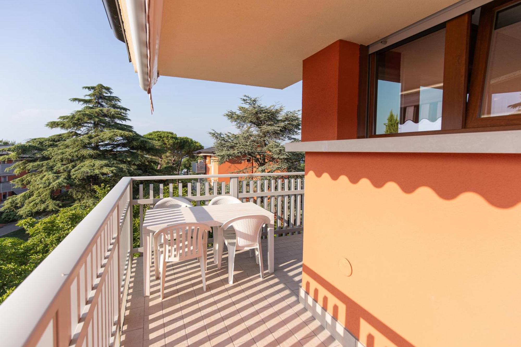 פסקיארה דל גארדה Prestige Garda Home - Ai Cappuccini מראה חיצוני תמונה