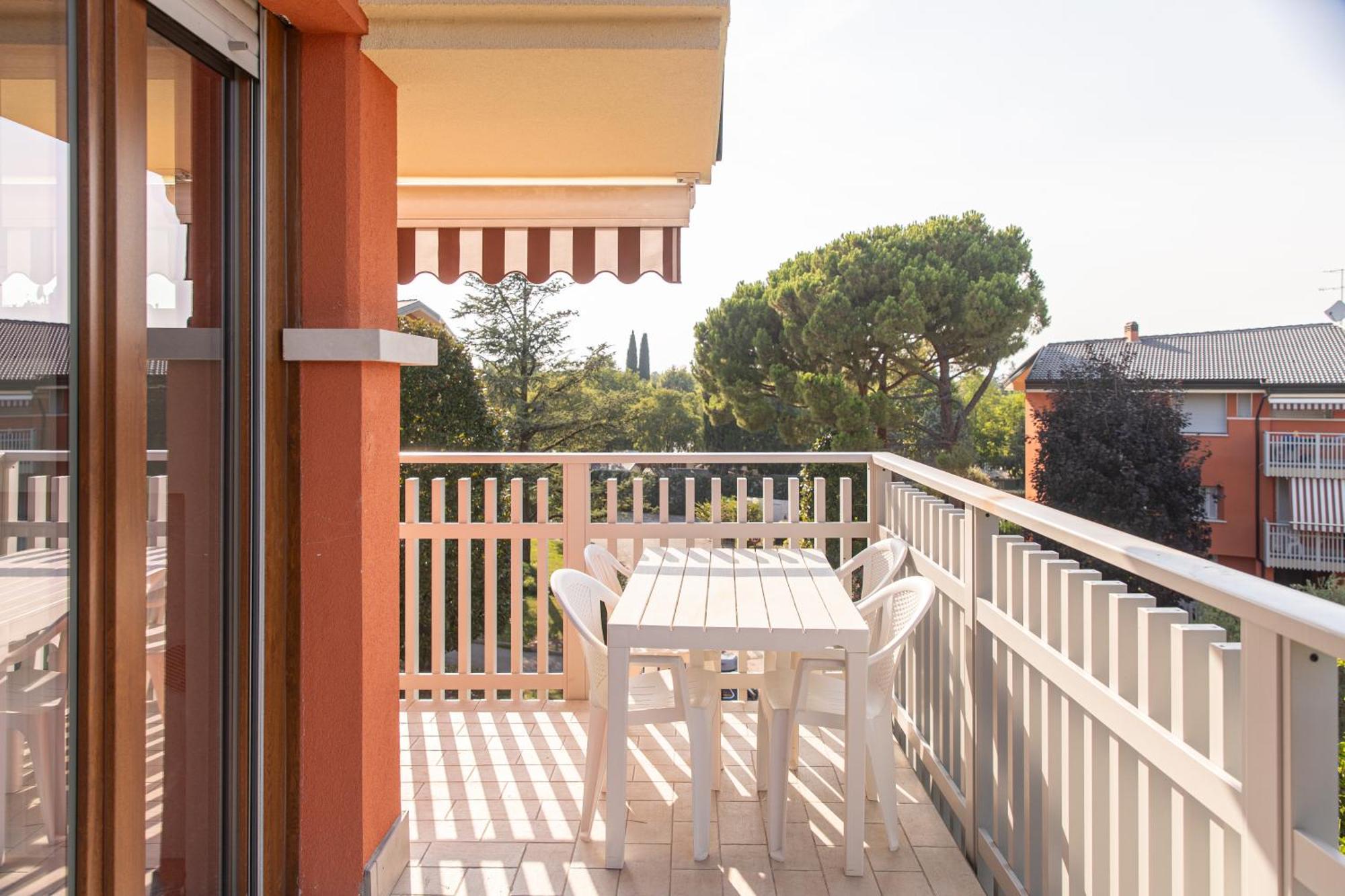 פסקיארה דל גארדה Prestige Garda Home - Ai Cappuccini מראה חיצוני תמונה